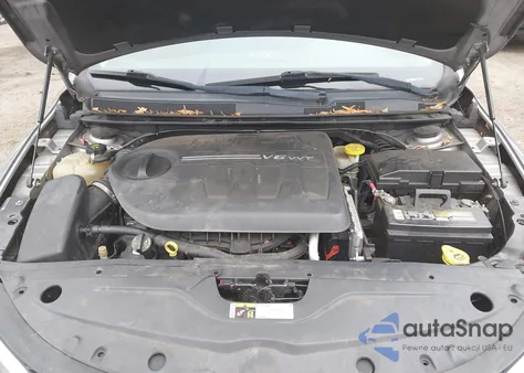 2015 Chrysler 200 C из США, поврежденный, VIN 1C3CCCCG2FN700570